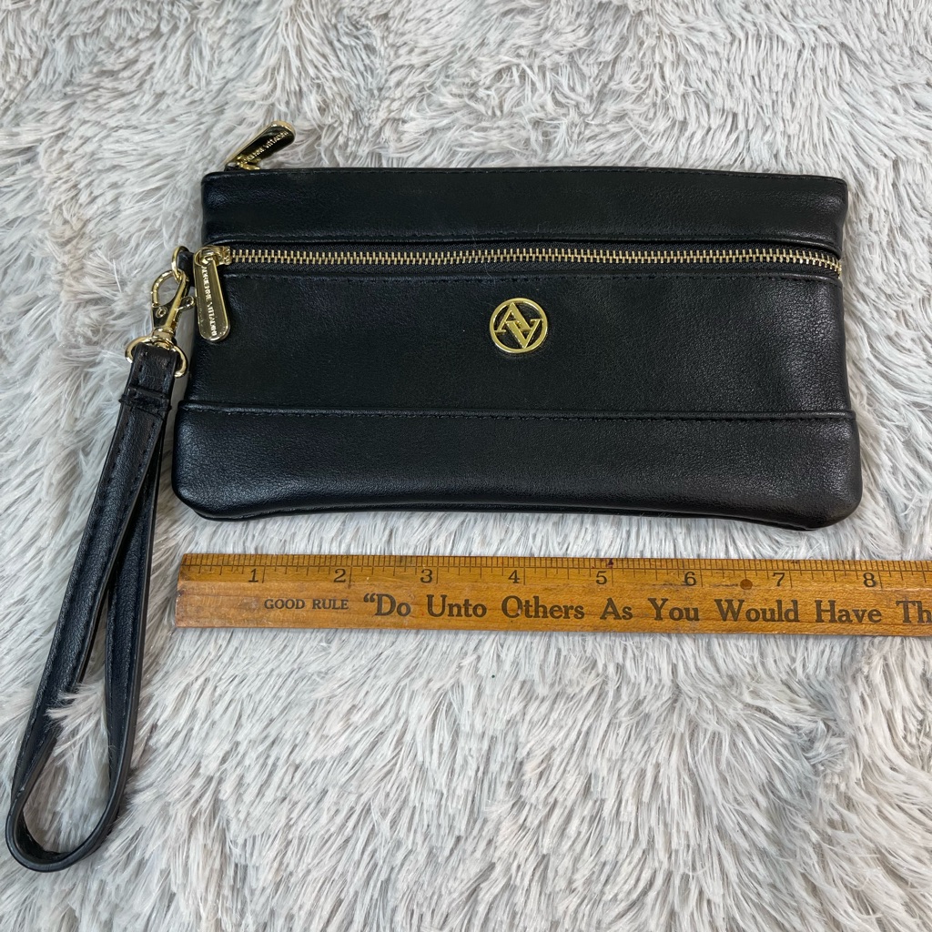 Adrienne Vittadini Black Wristletbag Wallet